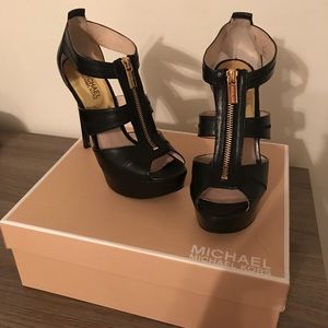 Michael Kors Berkley Platform